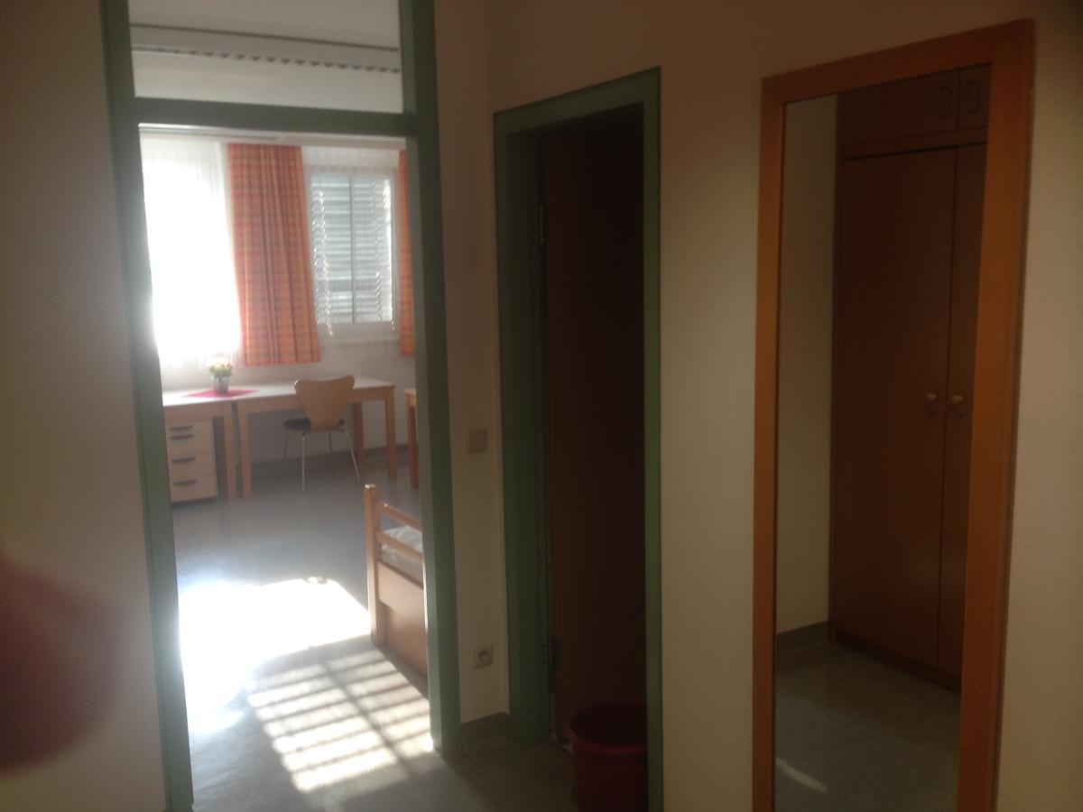 Hostel Obertrum Luaran gambar